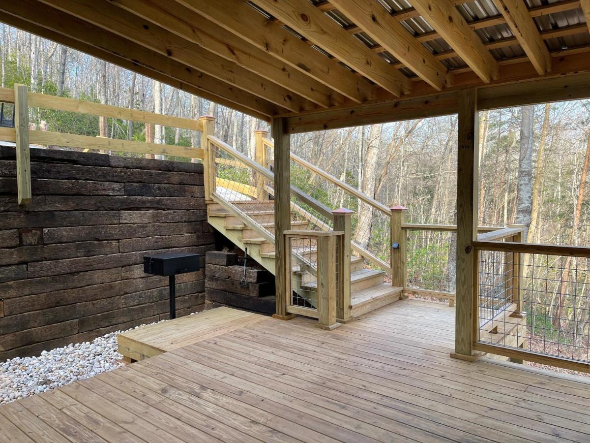 Bigfoots Hideaway Cabin جاتلينبرج المظهر الخارجي الصورة