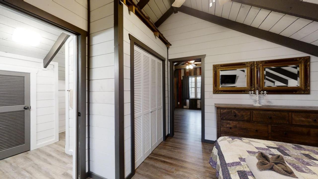 Bigfoots Hideaway Cabin جاتلينبرج المظهر الخارجي الصورة
