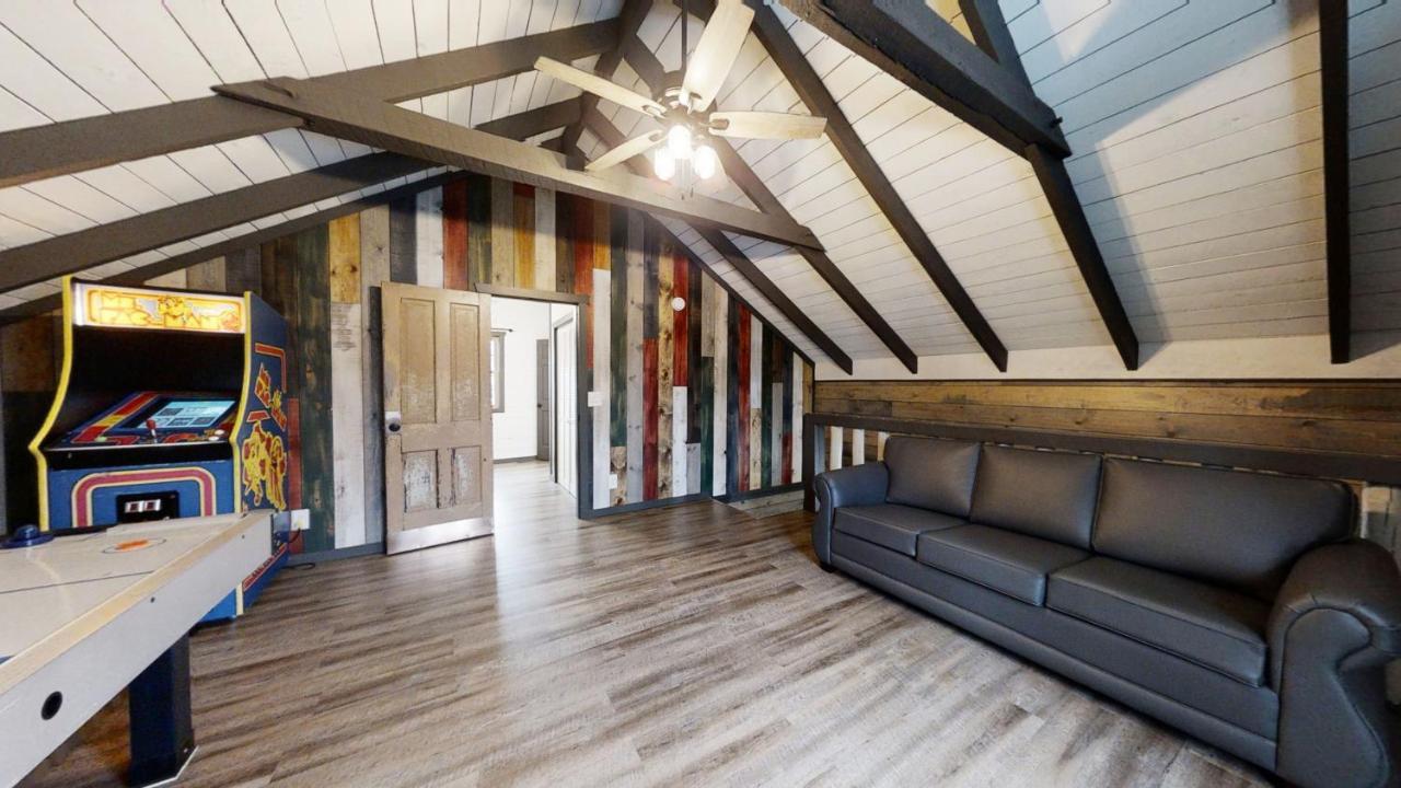 Bigfoots Hideaway Cabin جاتلينبرج المظهر الخارجي الصورة